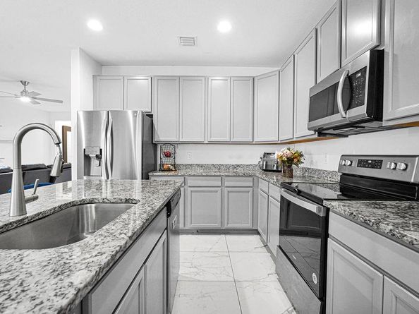 453 NW 36th Ave, Pompano Beach FL 33069