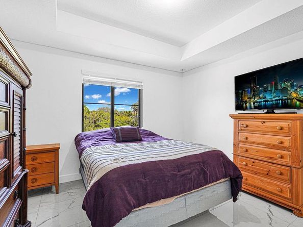 453 NW 36th Ave, Pompano Beach FL 33069