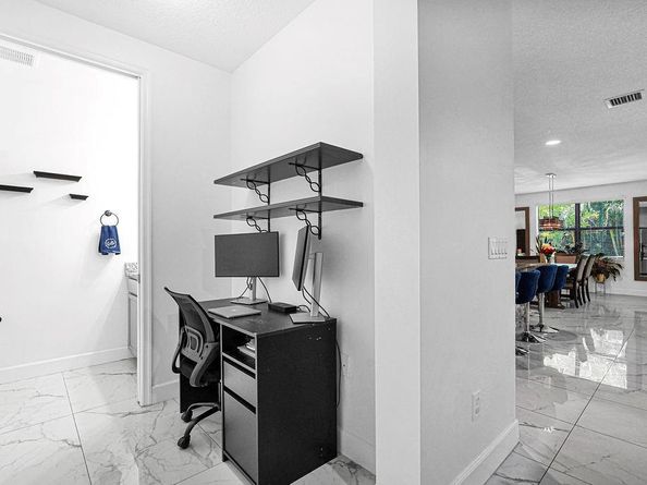 453 NW 36th Ave, Pompano Beach FL 33069