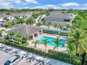 453 NW 36th Ave, Pompano Beach FL 33069