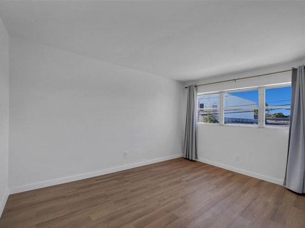 5203 NE 24th Ter B207, Fort Lauderdale FL 33308