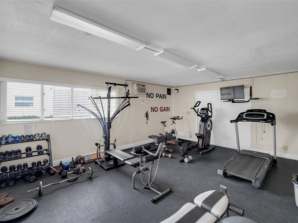 5203 NE 24th Ter B207, Fort Lauderdale FL 33308