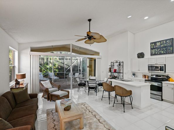 4362 Kensington Park Way, Lake Worth FL 33449