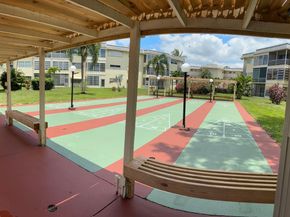 4441 NW 16th Street J210, Lauderhill FL 33313