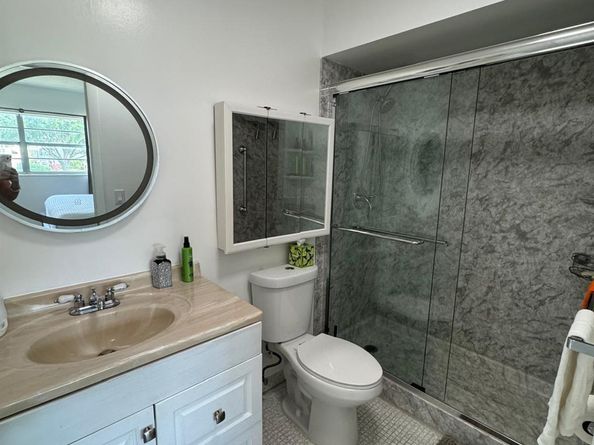 4441 NW 16th Street J210, Lauderhill FL 33313