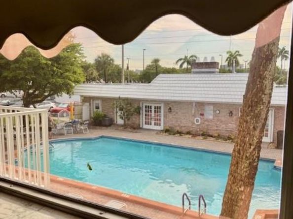 400 S Cypress Rd 427, Pompano Beach FL 33060