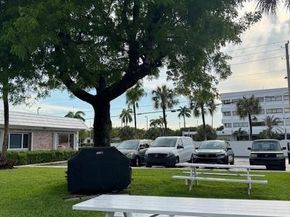 400 S Cypress Rd 427, Pompano Beach FL 33060