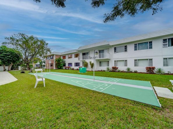 400 S Cypress Rd 427, Pompano Beach FL 33060