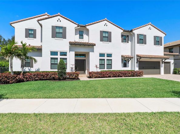 9015 W Parkland Bay Trl, Parkland FL 33076