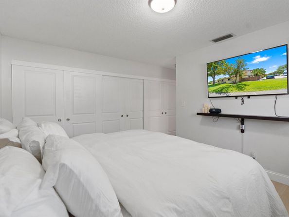 10650 NW 30th Place 1, Sunrise FL 33322