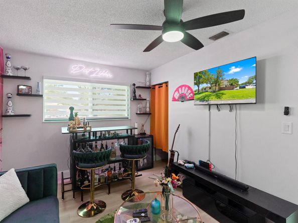 10650 NW 30th Place 1, Sunrise FL 33322