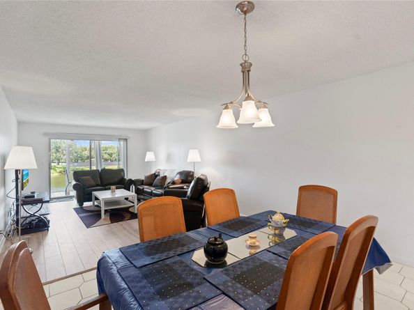 4301 Martinique Cir C2, Coconut Creek FL 33066