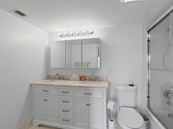 4301 Martinique Cir C2, Coconut Creek FL 33066