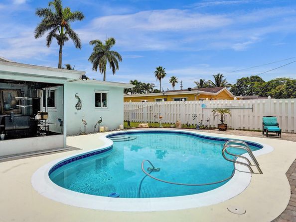 2155 NW 63rd Avenue, Margate FL 33063