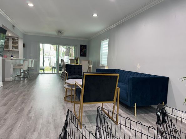 9511 Hudson St, Miramar FL 33025