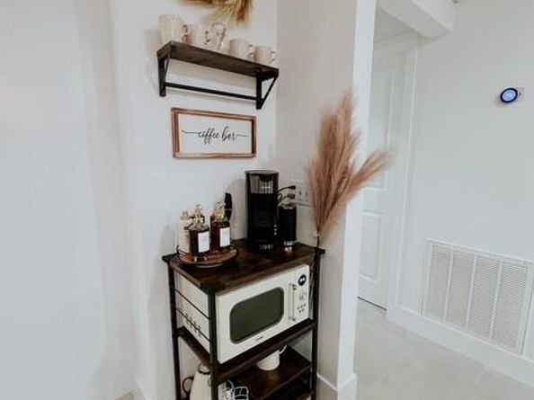 1001 NE 4th St, Pompano Beach FL 33060
