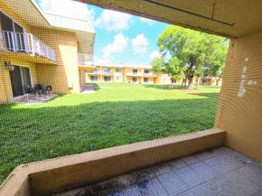 505 NW 177th St 104, Miami FL 33169