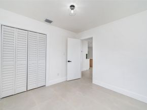 18101 NW 84th Ave, Hialeah FL 33015