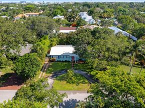 114 NE 11th Street, Delray Beach FL 33444
