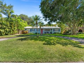 114 NE 11th Street, Delray Beach FL 33444