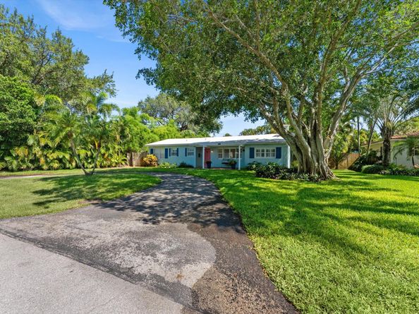 114 NE 11th Street, Delray Beach FL 33444