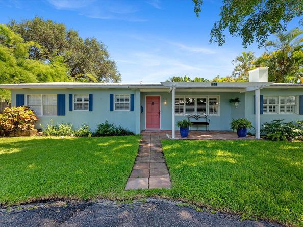 114 NE 11th Street, Delray Beach FL 33444