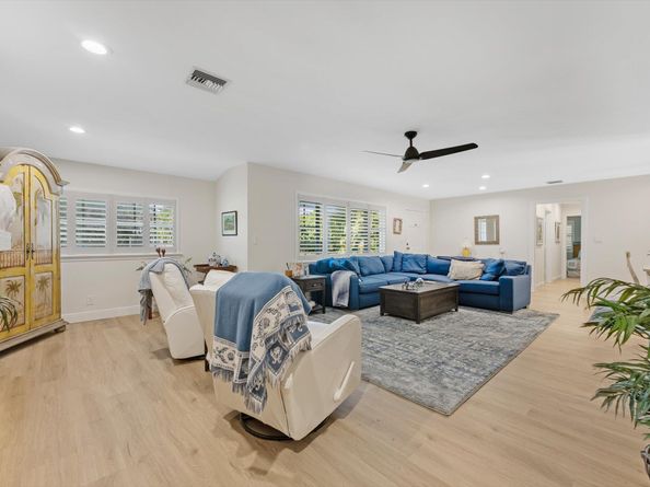 114 NE 11th Street, Delray Beach FL 33444