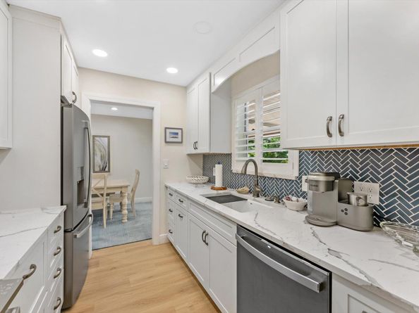 114 NE 11th Street, Delray Beach FL 33444
