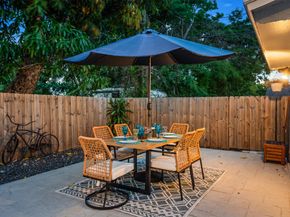 439 Monroe Dr, West Palm Beach FL 33405