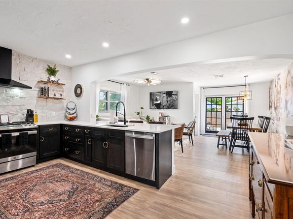 439 Monroe Dr, West Palm Beach FL 33405