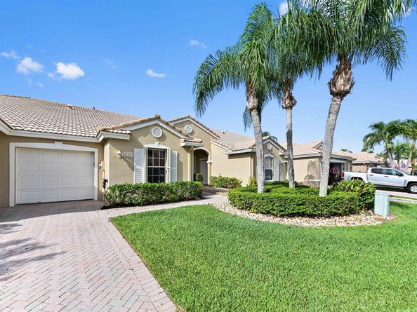 8404 Long Bay, West Palm Beach FL 33411