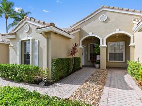 8404 Long Bay, West Palm Beach FL 33411