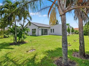 3920 Espan Court, Palm Springs FL 33461