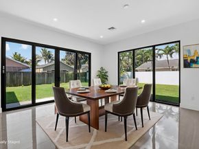 3920 Espan Court, Palm Springs FL 33461