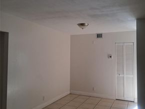 3030 NW 68th Street 205, Fort Lauderdale FL 33309