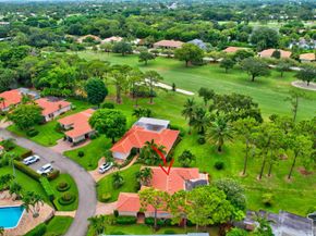 2 Fairway Drive, Boynton Beach FL 33436