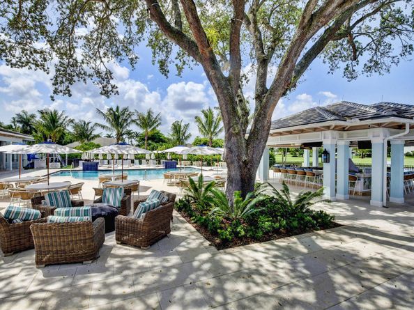 2 Fairway Drive, Boynton Beach FL 33436