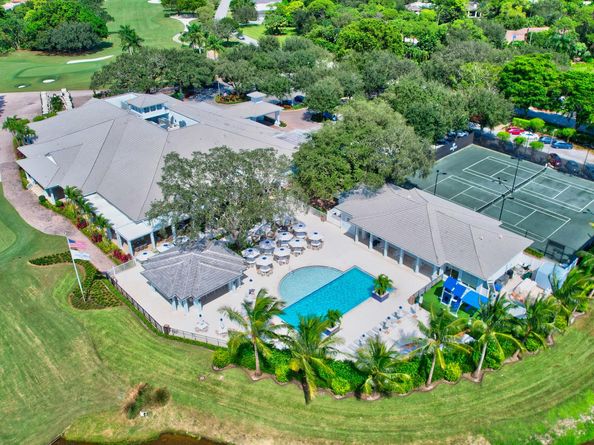 2 Fairway Drive, Boynton Beach FL 33436