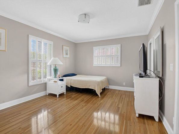 2 Fairway Drive, Boynton Beach FL 33436