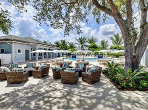 2 Fairway Drive, Boynton Beach FL 33436