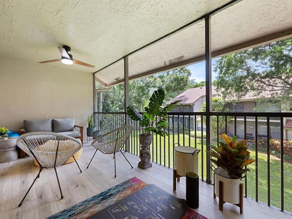 5710 Coach House F Circle F, Boca Raton FL 33486