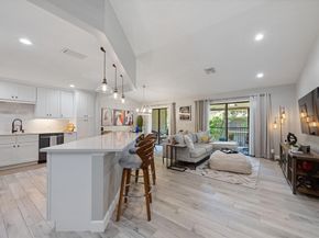 5710 Coach House F Circle F, Boca Raton FL 33486