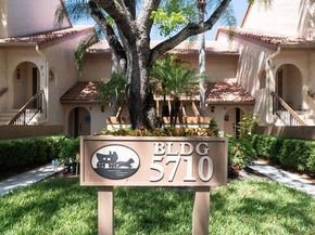 5710 Coach House F Circle F, Boca Raton FL 33486