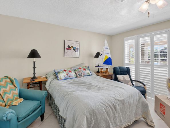 11814 N Lake Drive, Boynton Beach FL 33436