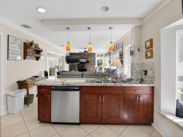 11814 N Lake Drive, Boynton Beach FL 33436