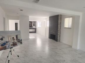 136 NW 47th St, Miami FL 33127