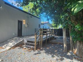 136 NW 47th St, Miami FL 33127