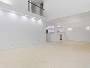 2305 Saint Andrews Rd 129, Hollywood FL 33021