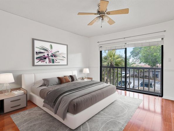 2305 Saint Andrews Rd 129, Hollywood FL 33021