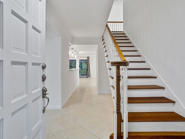 2305 Saint Andrews Rd 129, Hollywood FL 33021